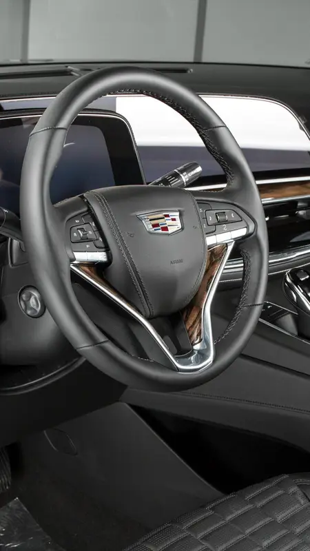 Cadillac Escalade — миниатюра 24