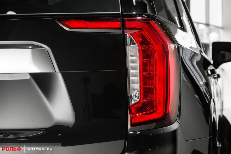 GMC Yukon — миниатюра 3