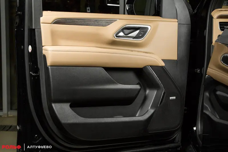 Chevrolet Tahoe — миниатюра 14