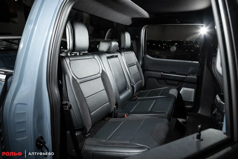 Ford F-150 — миниатюра 9