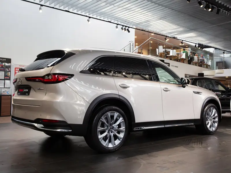 Mazda CX-90 — миниатюра 6