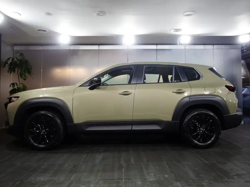 Mazda CX-50 — миниатюра 8
