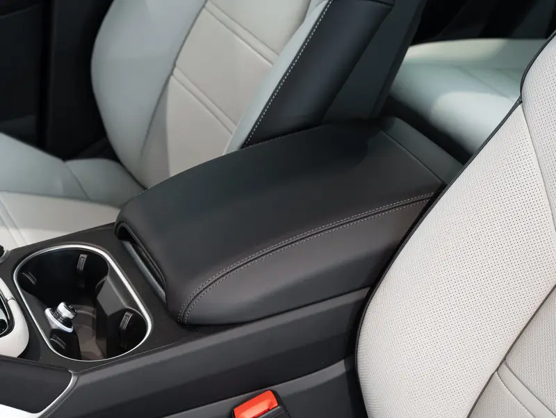 Porsche Cayenne — миниатюра 19