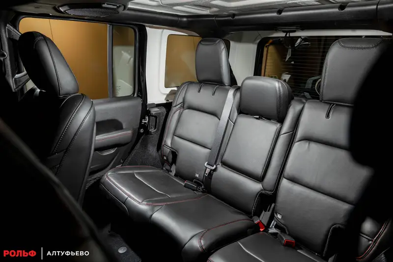Jeep Wrangler — миниатюра 15