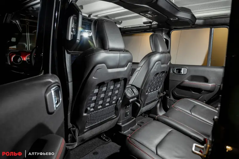 Jeep Wrangler — миниатюра 16