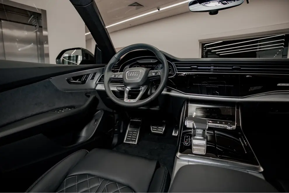 Audi Q8 — миниатюра 12