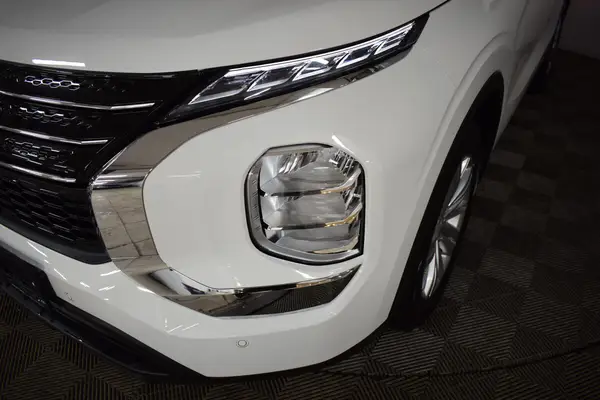 Mitsubishi Outlander — миниатюра 15