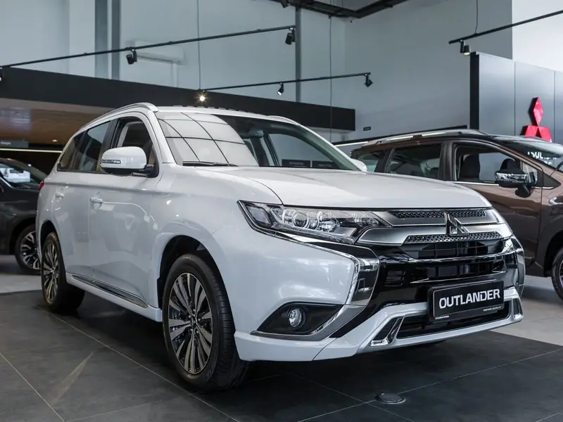 Mitsubishi Outlander — миниатюра 23