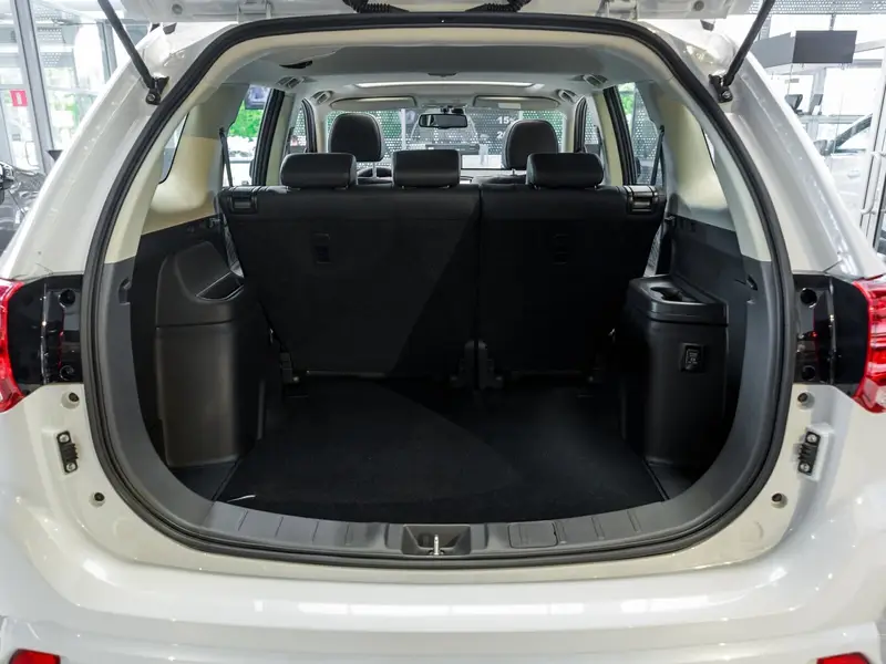 Mitsubishi Outlander — миниатюра 27