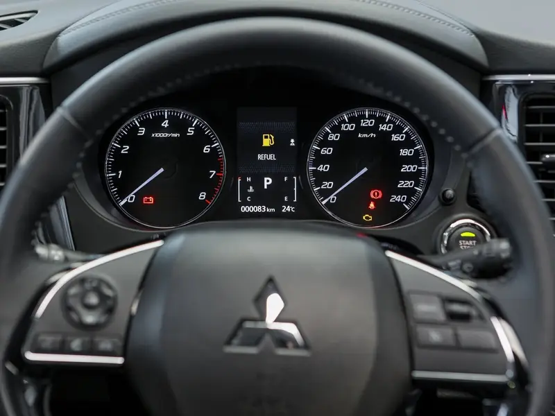 Mitsubishi Outlander — миниатюра 38