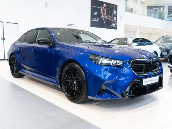 BMW M5 — миниатюра 24