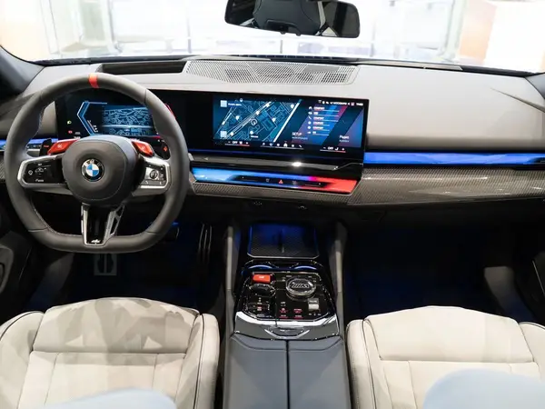 BMW M5 — миниатюра 33