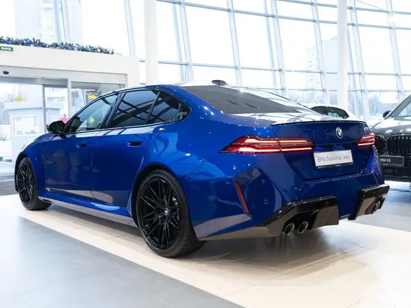 BMW M5 — миниатюра 28