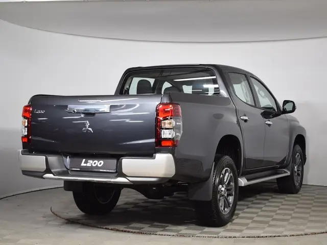 Mitsubishi L200 — миниатюра 4