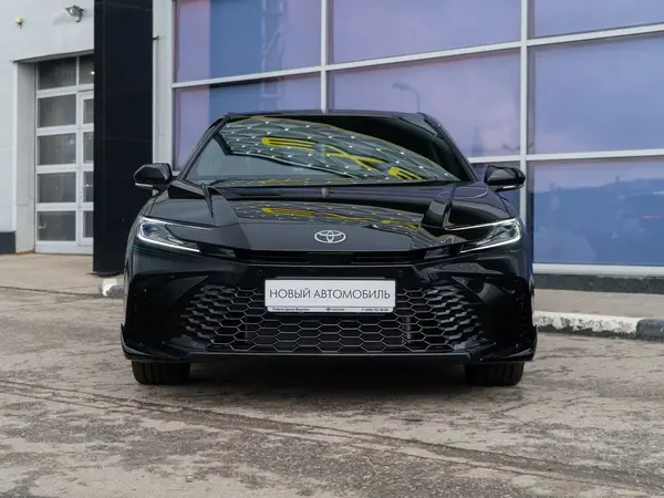 Toyota Camry — миниатюра 24