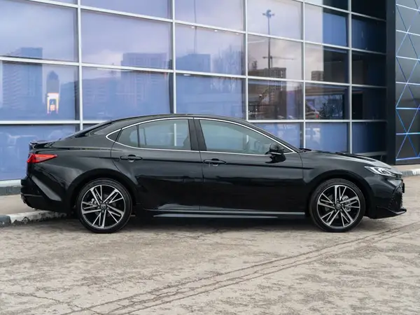 Toyota Camry — миниатюра 29