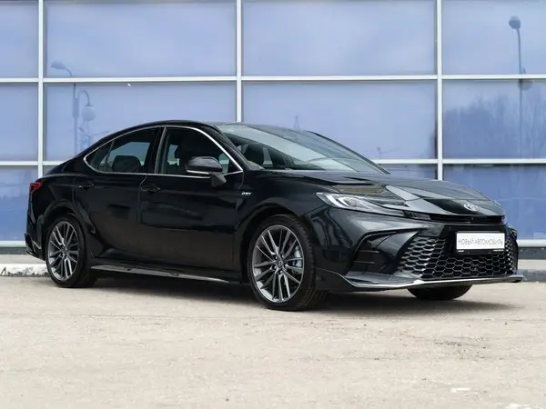 Toyota Camry — миниатюра 3