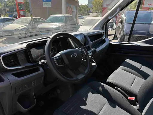 Ford Transit — миниатюра 7