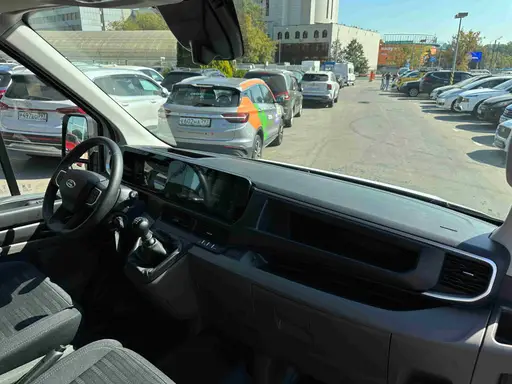 Ford Transit — миниатюра 8