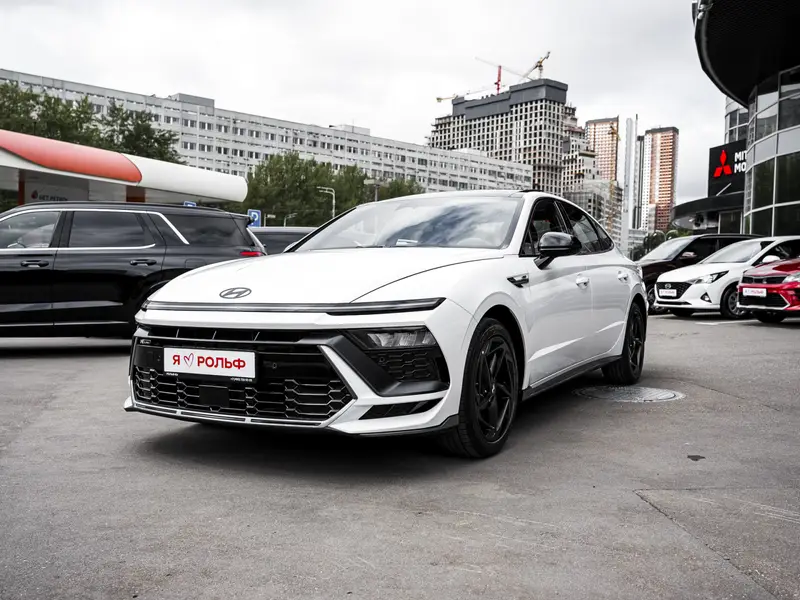 Hyundai Sonata — миниатюра 1