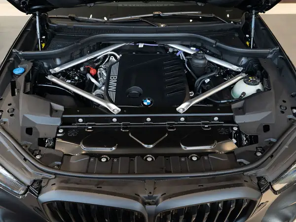 BMW X5 — миниатюра 11