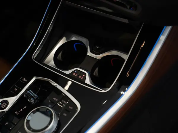 BMW X5 — миниатюра 15
