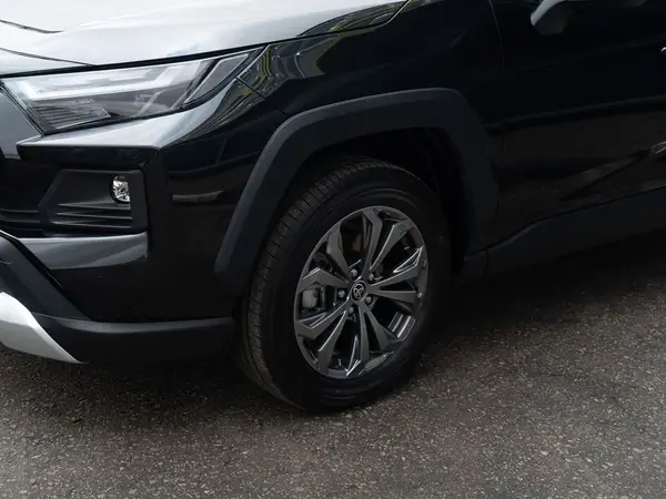 Toyota RAV4 — миниатюра 12