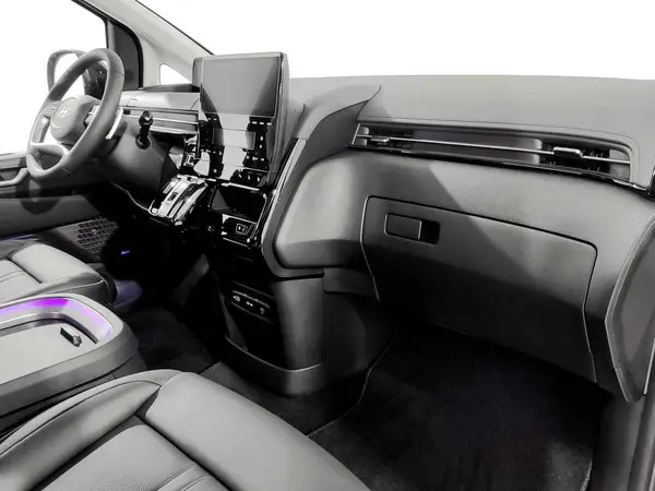 Hyundai Staria — миниатюра 32