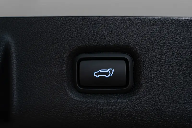 Hyundai Custo — миниатюра 18