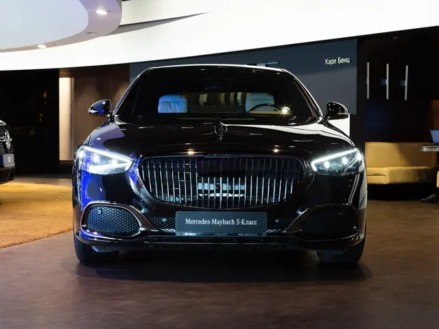 Mercedes-Benz Maybach S-Класс — миниатюра 3