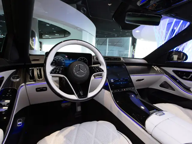 Mercedes-Benz Maybach S-Класс — миниатюра 7