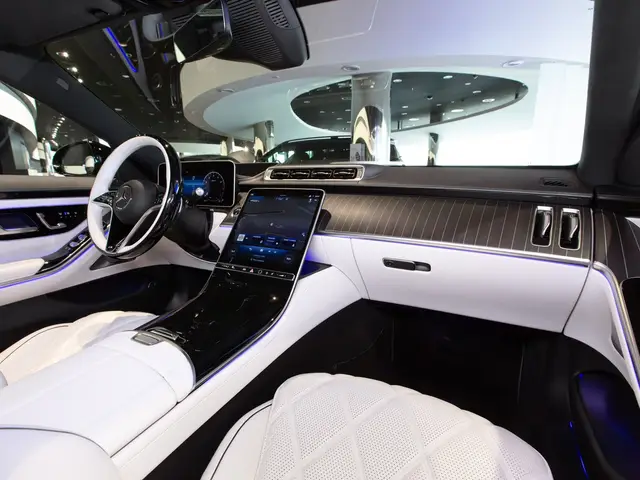 Mercedes-Benz Maybach S-Класс — миниатюра 8