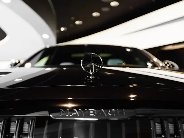 Mercedes-Benz Maybach S-Класс — миниатюра 15