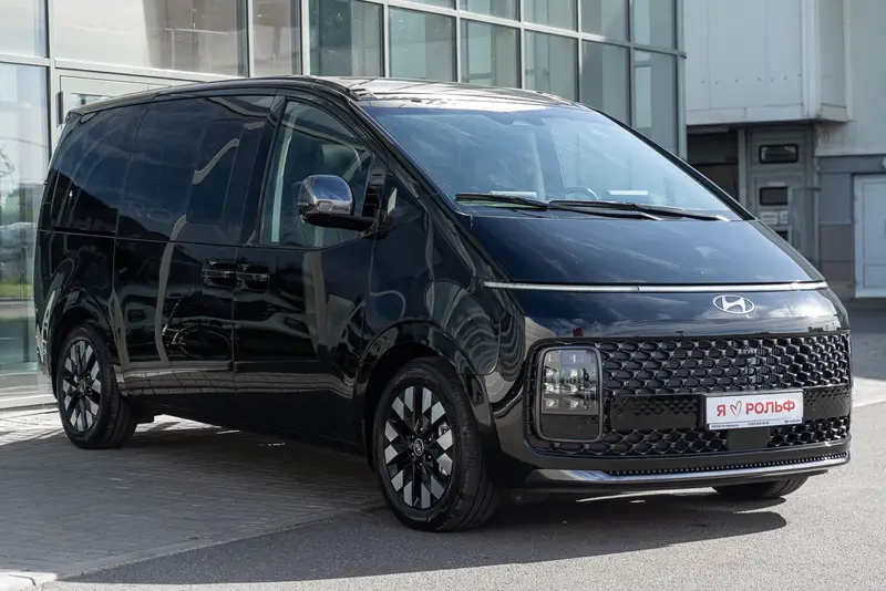 Hyundai Staria — миниатюра 8