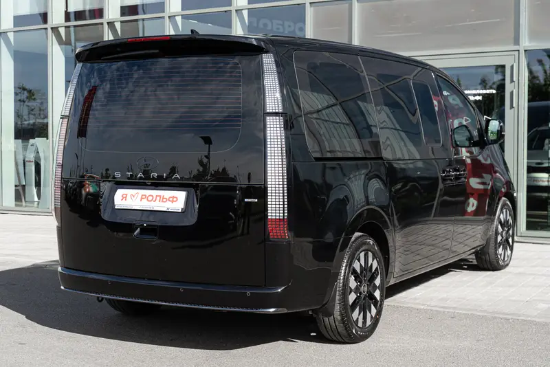 Hyundai Staria — миниатюра 10