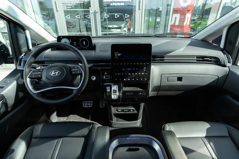 Hyundai Staria — миниатюра 20