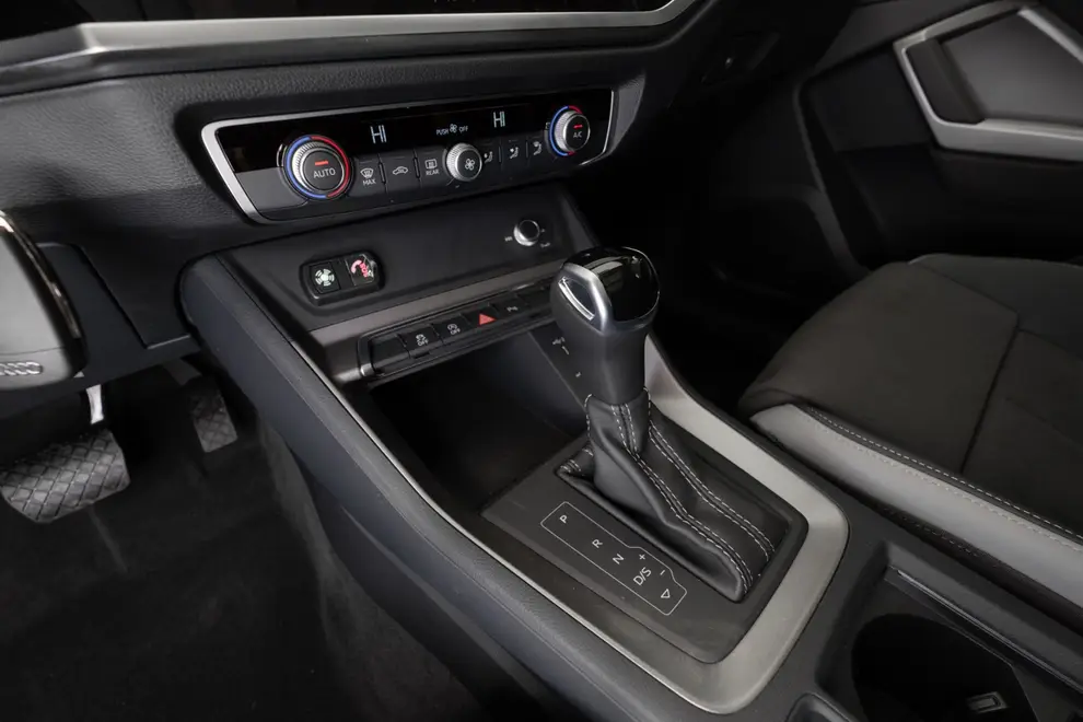 Audi Q3 — миниатюра 12