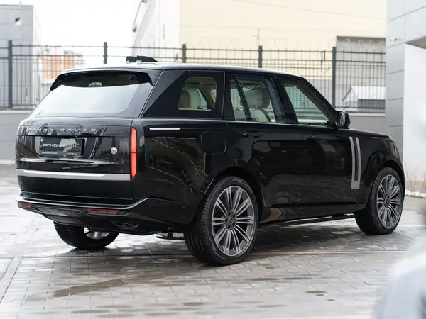 Land Rover Range Rover — миниатюра 4