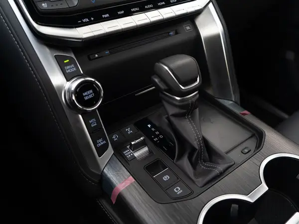 Toyota Land Cruiser — миниатюра 19