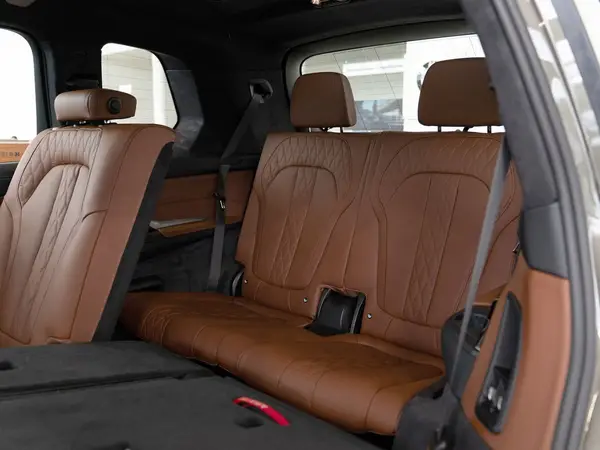 BMW X7 — миниатюра 25