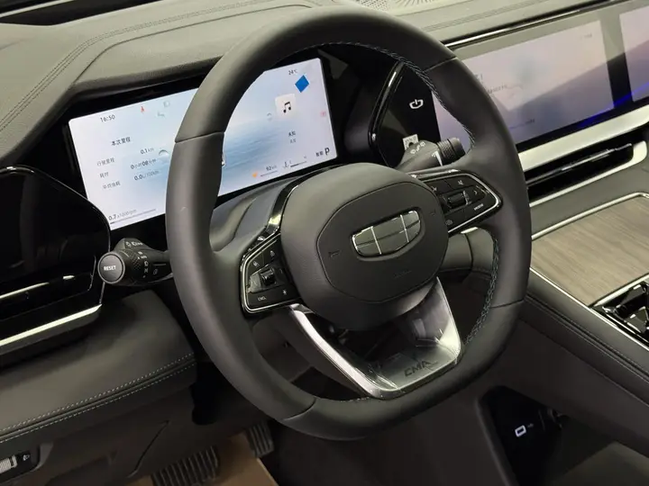 Geely Monjaro — миниатюра 32