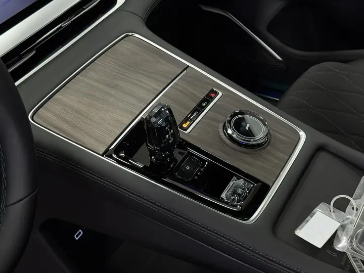 Geely Monjaro — миниатюра 34