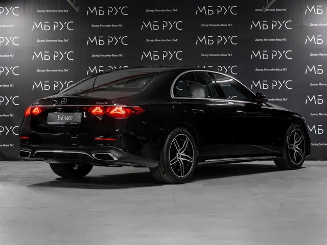 Mercedes-Benz E-Класс — миниатюра 37
