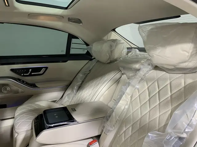 Mercedes-Benz S-Класс — миниатюра 38