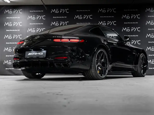 Mercedes-Benz AMG GT — миниатюра 9