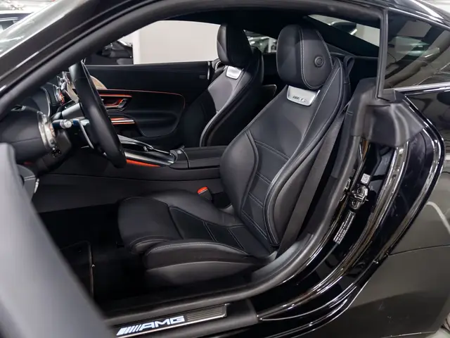 Mercedes-Benz AMG GT — миниатюра 18