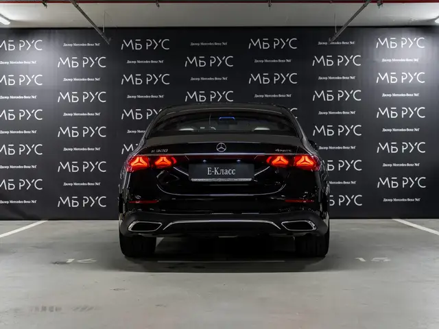 Mercedes-Benz E-Класс — миниатюра 4