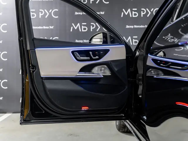 Mercedes-Benz E-Класс — миниатюра 13