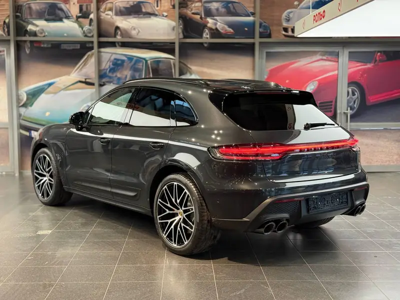 Porsche Macan — миниатюра 5