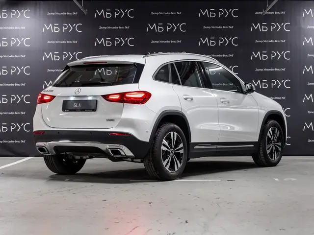 Mercedes-Benz GLA — миниатюра 3